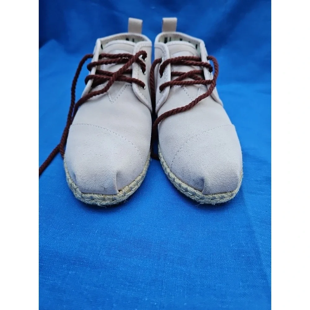 Toms Bota Floral Embroidered Blush Suede Boots Cottagecore Boho Festival 7.5 NEW